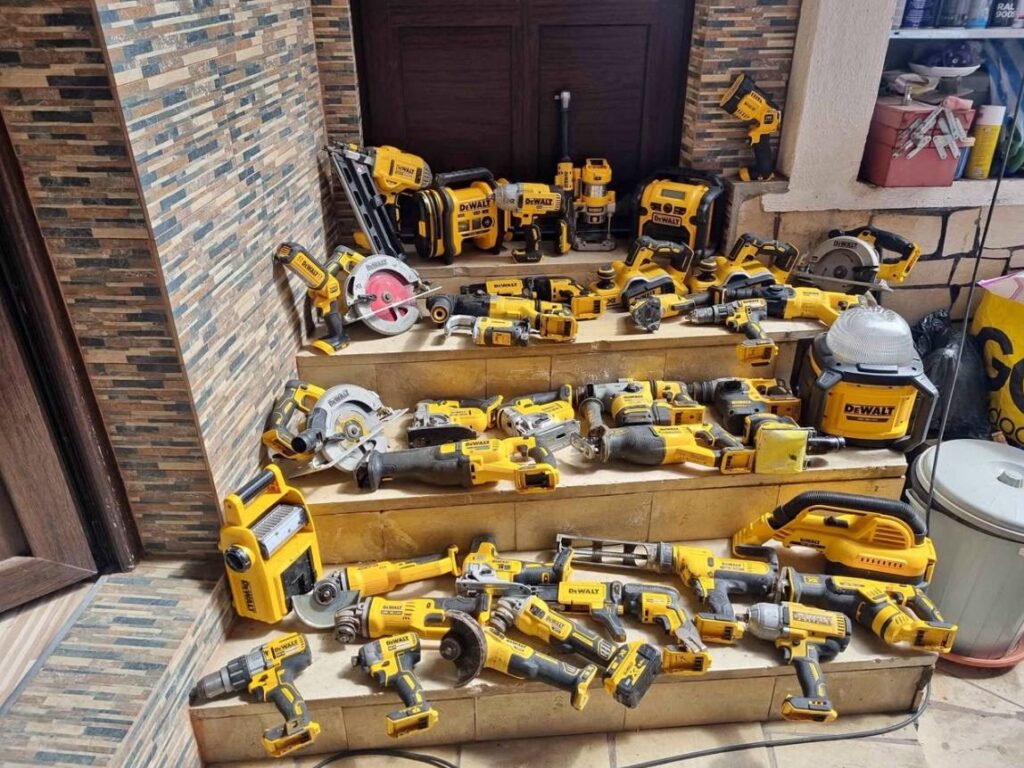 The Definitive Guide on How to Use Power Tool Sets in 2025 Power Tool Sets Open case of a modern cordless power tool set including a drill, impact driver, circular saw, and two batteries...professional cordless power tool set 2025.jpg